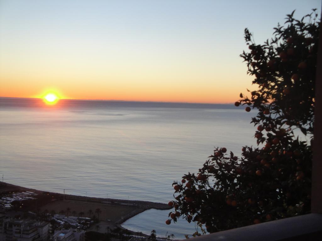Les Citronniers D'Azur Villa Menton Værelse billede